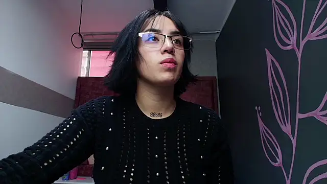 Kiara Fox   online show from 04/27/26, 08:51