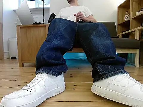 jonas camboy online show from 04/24/26, 05:48