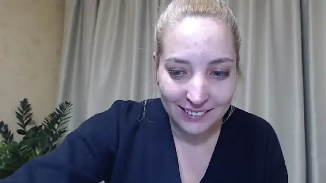 Snapshot of sweetpussy chatting on 01/22/25, 05:59 sweetpussy online show from 01/22/25, 05:59