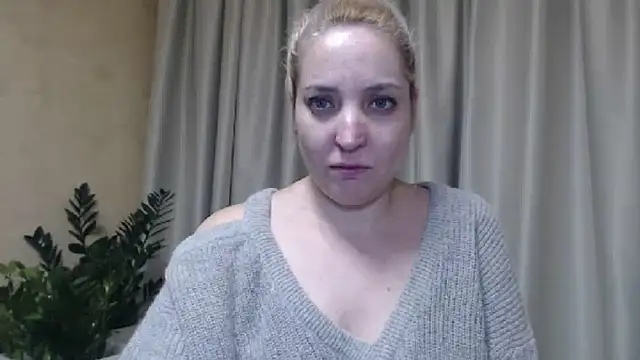 Snapshot of sweetpussy chatting on 01/26/25, 04:09 sweetpussy online show from 01/26/25, 04:09