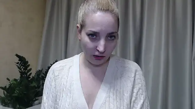 Snapshot of sweetpussy chatting on 02/27/25, 03:26 sweetpussy online show from 02/27/25, 03:26