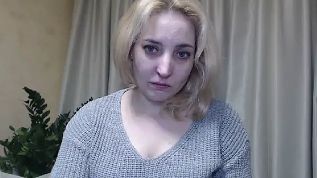 Snapshot of sweetpussy chatting on 02/28/25, 01:47 sweetpussy online show from 02/28/25, 01:47