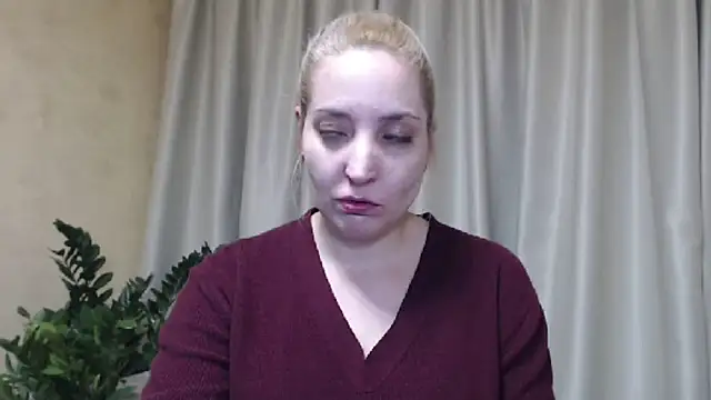 Snapshot of sweetpussy chatting on 03/14/25, 03:36 sweetpussy online show from 03/14/25, 03:36