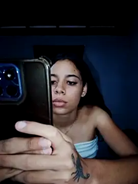 Vaness hot online show from 03/17/26, 01:54