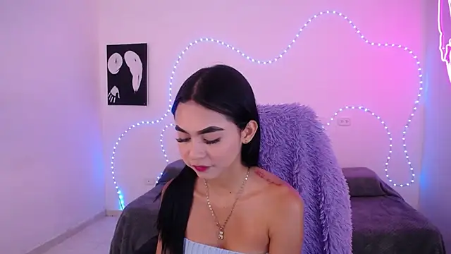 Sofia tgn online show from 04/21/26, 07:06