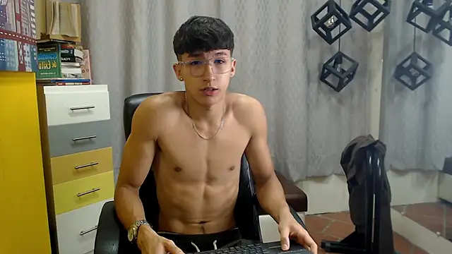 jeremy job online show from 04/16/26, 11:44