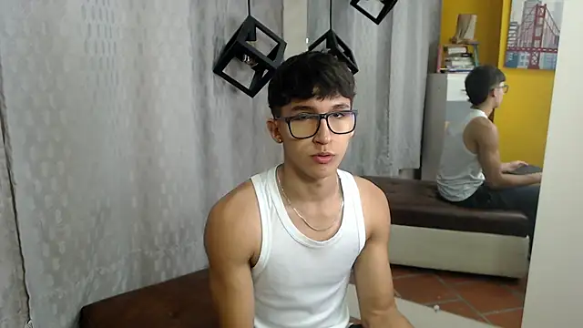 jeremy job online show from 04/23/26, 11:42