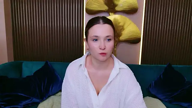 Snapshot of Lina_Sinerz chatting on 02/18/26, 03:41 Lina Sinerz online show from 02/18/26, 03:41