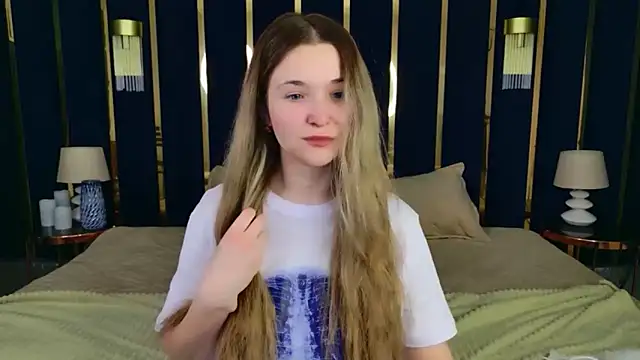 Snapshot of Lina_Sinerz chatting on 02/19/26, 03:41 Lina Sinerz online show from 02/19/26, 03:41