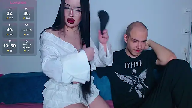 sweetkarii online show from 12/19/25, 04:52