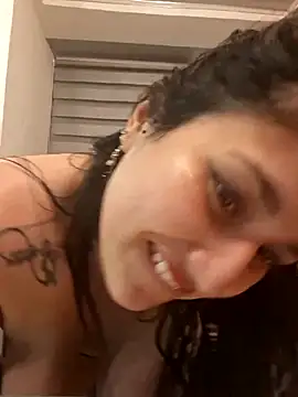 Magenta Moon online show from 05/20/26, 01:34