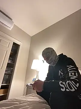 phantom898983 online show from 04/07/26, 10:09