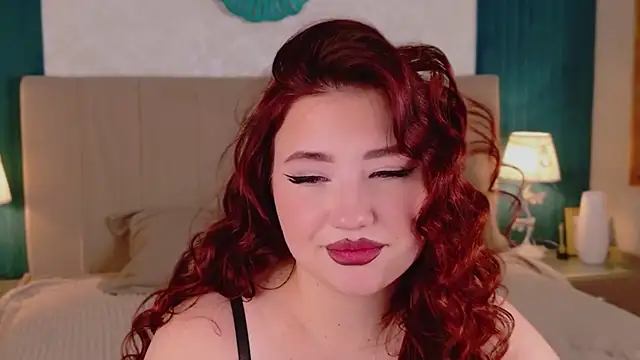 Snapshot of DakotaSecret chatting on 06/15/26, 11:01 DakotaSecret online show from 06/15/26, 11:01