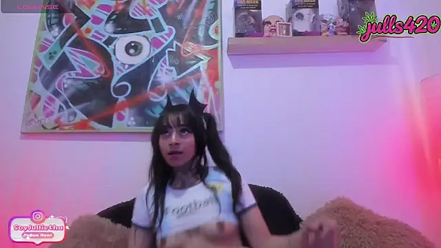 Julls420  online show from 06/13/26, 09:13