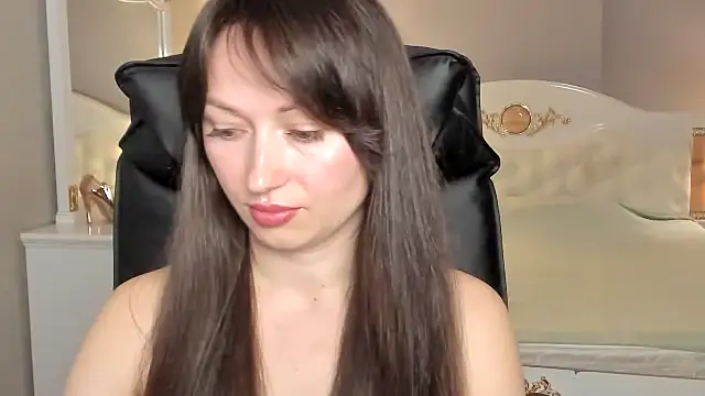 Snapshot of RosiAlina chatting on 05/04/26, 06:42 RosiAlina online show from 05/04/26, 06:42