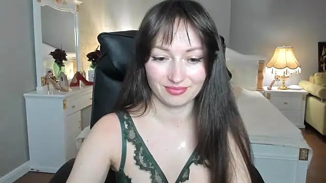 Snapshot of RosiAlina chatting on 05/05/26, 06:54 RosiAlina online show from 05/05/26, 06:54
