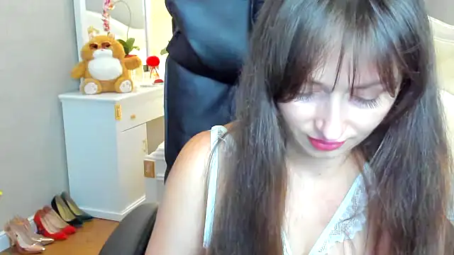 Snapshot of RosiAlina chatting on 07/10/26, 07:23 RosiAlina online show from 07/10/26, 07:23