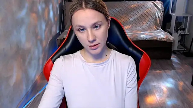 MiaBun1 online show from 03/11/26, 03:56