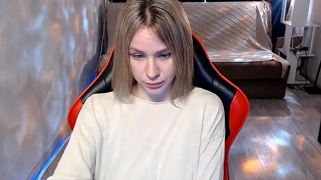 MiaBun1 online show from 03/12/26, 04:29