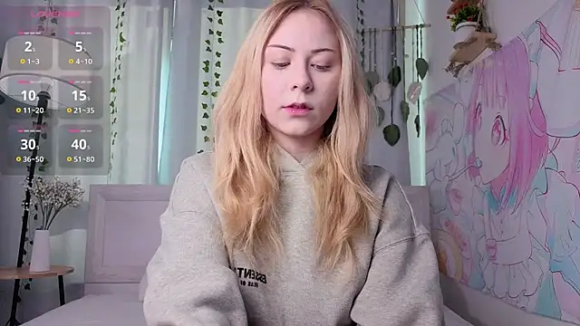 Snapshot of kaity_berry chatting on 02/18/26, 08:21 kaity berry online show from 02/18/26, 08:21