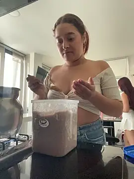 Emily Jonness  online show from 12/15/25, 11:36