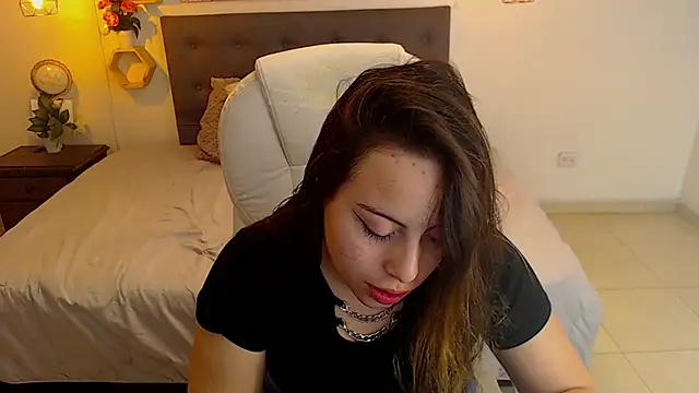 Snapshot of dany_bannany chatting on 01/08/26, 02:08 dany bannany online show from 01/08/26, 02:08