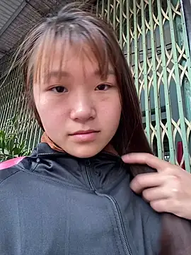 hinata-xx online show from 03/18/26, 02:04