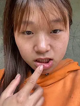 hinata-xx online show from 04/24/26, 08:06