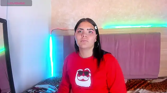 alunnaclarkcm online show from 12/14/25, 05:02