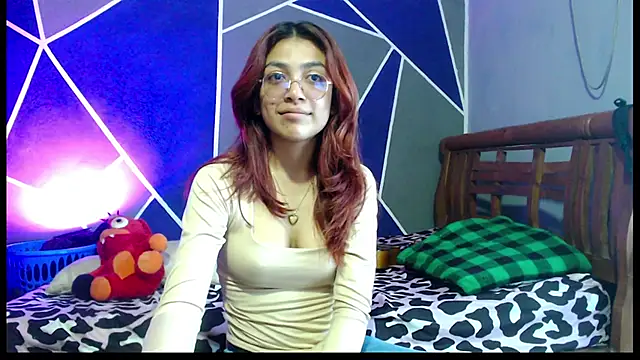 bellota bunny online show from 01/06/26, 04:00