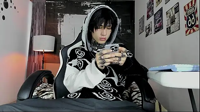 koryu skull online show from 03/18/26, 10:02