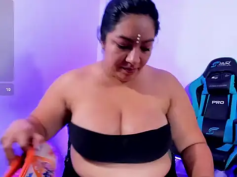 lulu parker online show from 05/19/26, 06:25