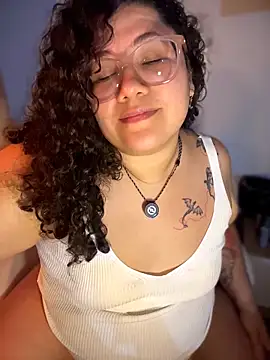 VanesssaMilf  online show from 04/08/26, 12:32