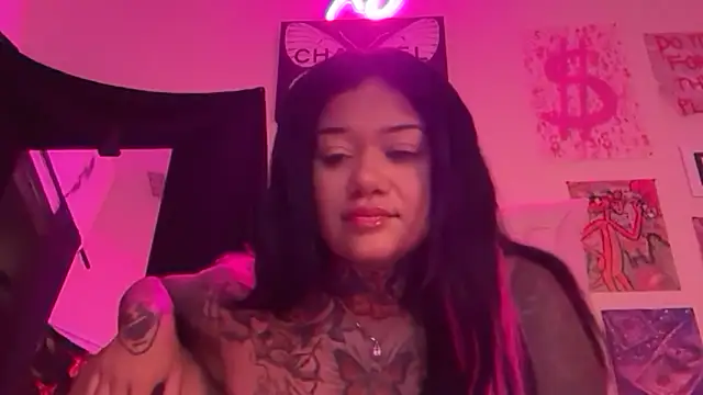 Snapshot of Itsonlyvirgo chatting on 02/14/26, 08:00 Itsonlyvirgo online show from 02/14/26, 08:00