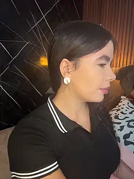 ValentinaEliot online show from 12/23/25, 02:09