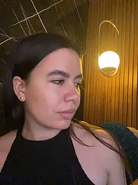 ValentinaEliot online show from 04/04/26, 04:22