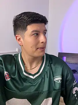 Goldenknight33 online show from 02/27/26, 02:28