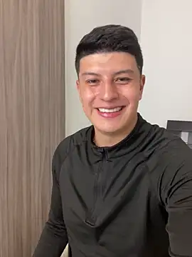 Goldenknight33 online show from 03/21/26, 08:56