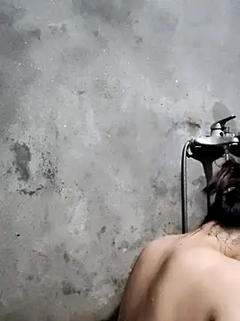 Snapshot of gigo-ulala chatting on 12/15/25, 01:15 gigo-ulala online show from 12/15/25, 01:15