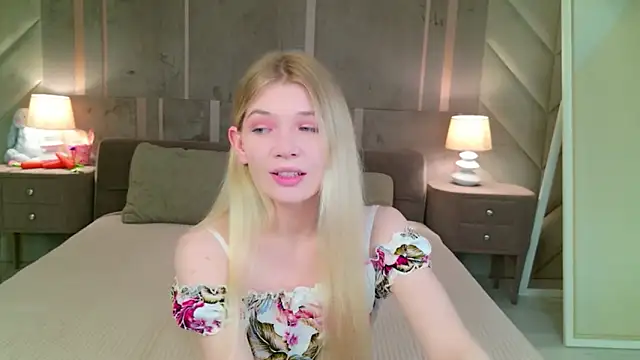 Vivien Hans online show from 04/04/26, 04:15