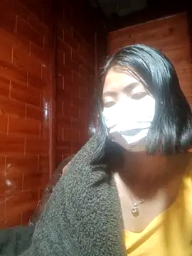 Amiluli online show from 02/15/26, 02:03