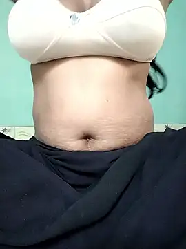 Snapshot of Uma-2 chatting on 01/08/26, 04:37 Uma-2 online show from 01/08/26, 04:37