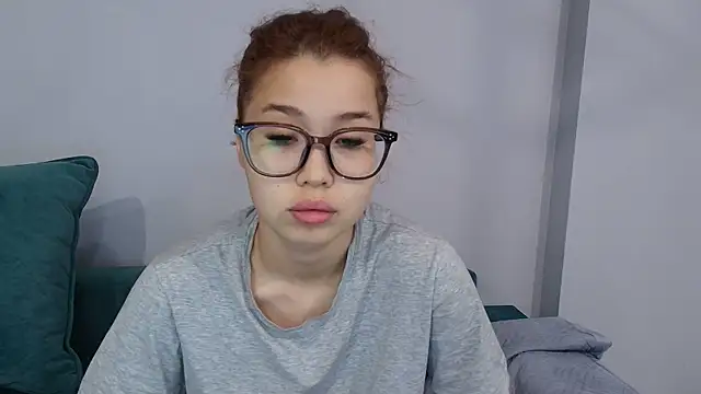 Snapshot of kimyjina chatting on 07/02/26, 03:34 kimyjina online show from 07/02/26, 03:34