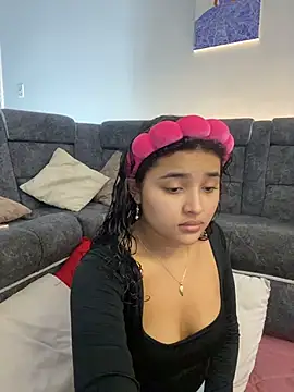 ladulcemary  online show from 01/06/26, 02:10