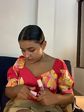 ladulcemary  online show from 03/06/26, 09:11