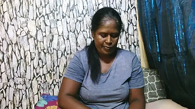 Exotic indian95 online show from 02/01/26, 06:50