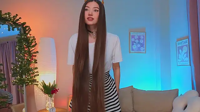 oliviaah  online show from 12/17/25, 03:18