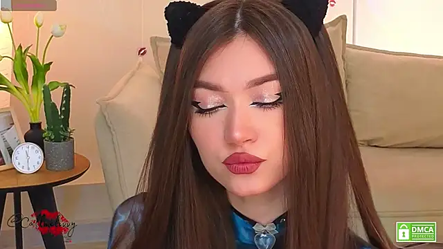 oliviaah  online show from 03/24/26, 03:28