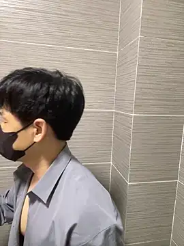 kimze7 online show from 04/22/26, 01:45