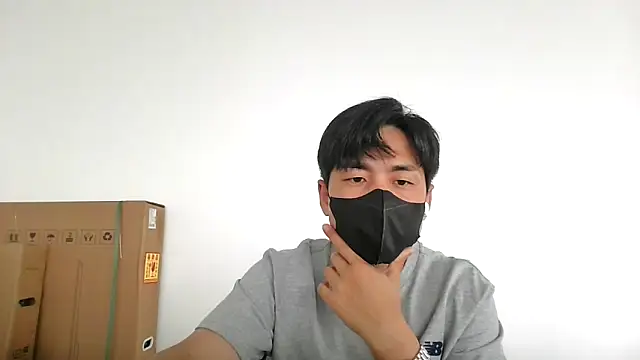 Snapshot of kimze7 chatting on 06/30/26, 02:01 kimze7 online show from 06/30/26, 02:01